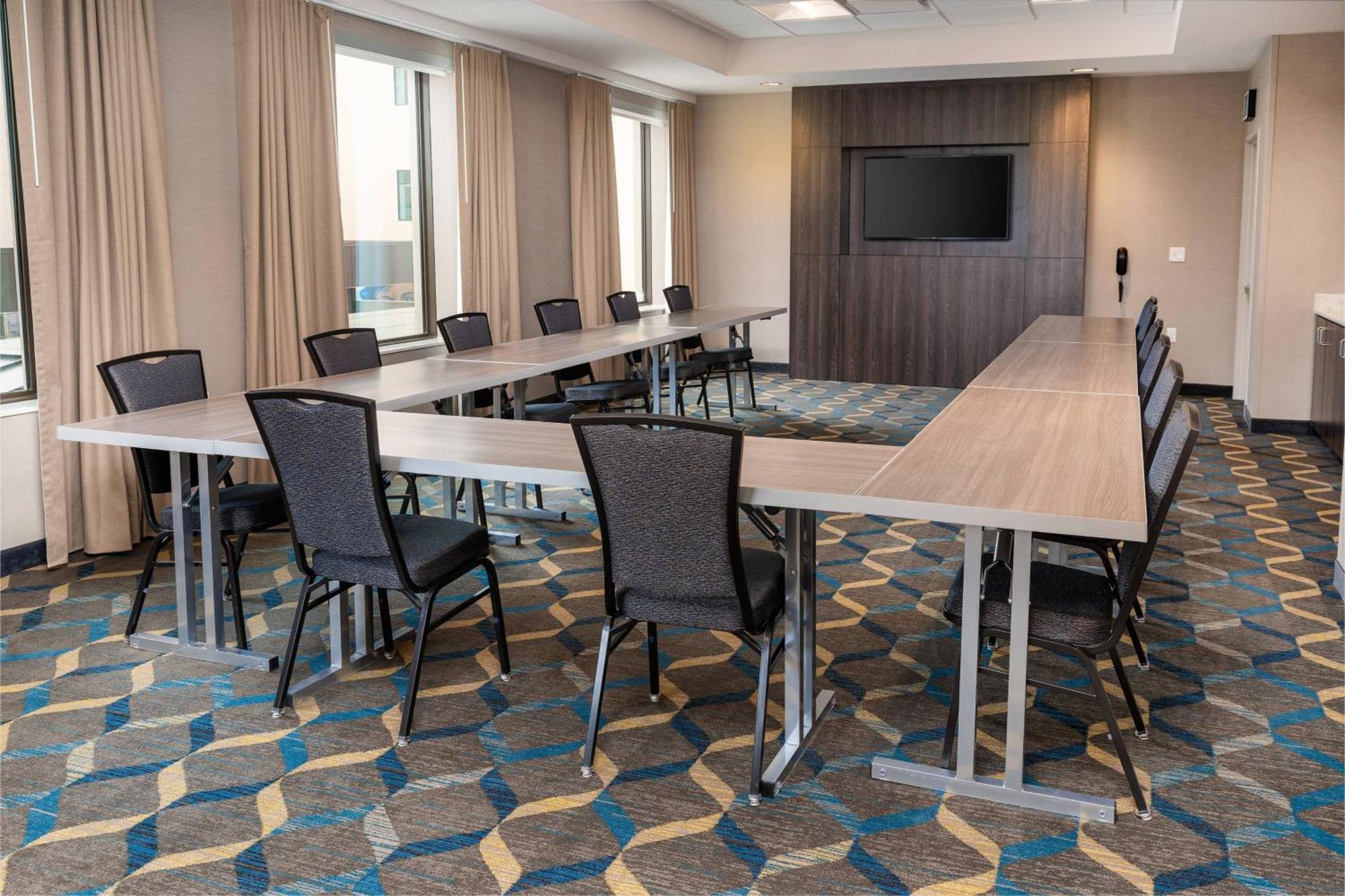Residence Inn By Marriott Grand Rapids Downtown Екстериор снимка