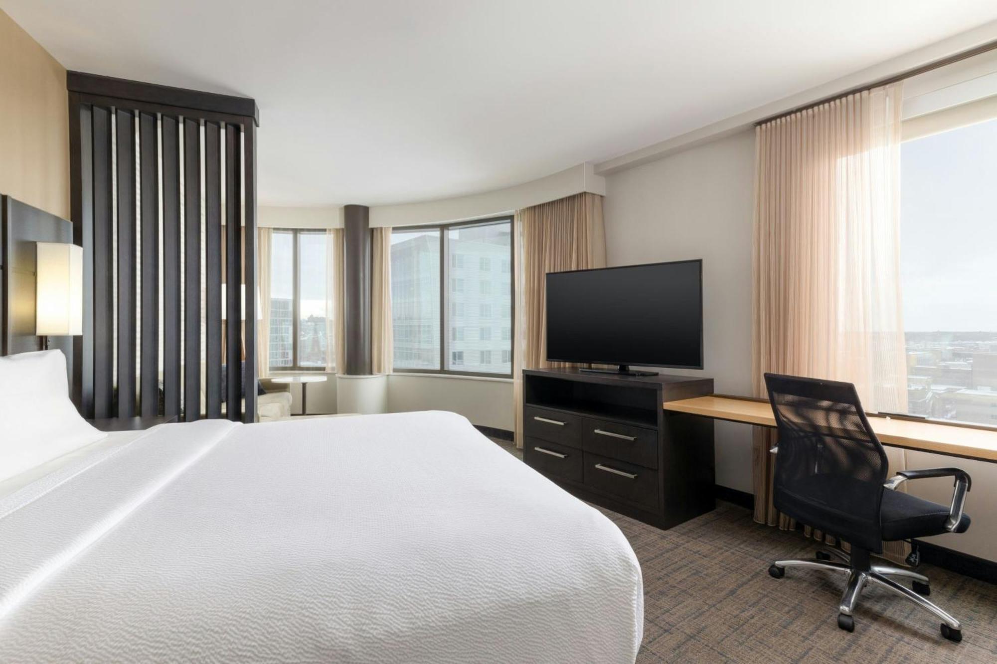 Residence Inn By Marriott Grand Rapids Downtown Екстериор снимка