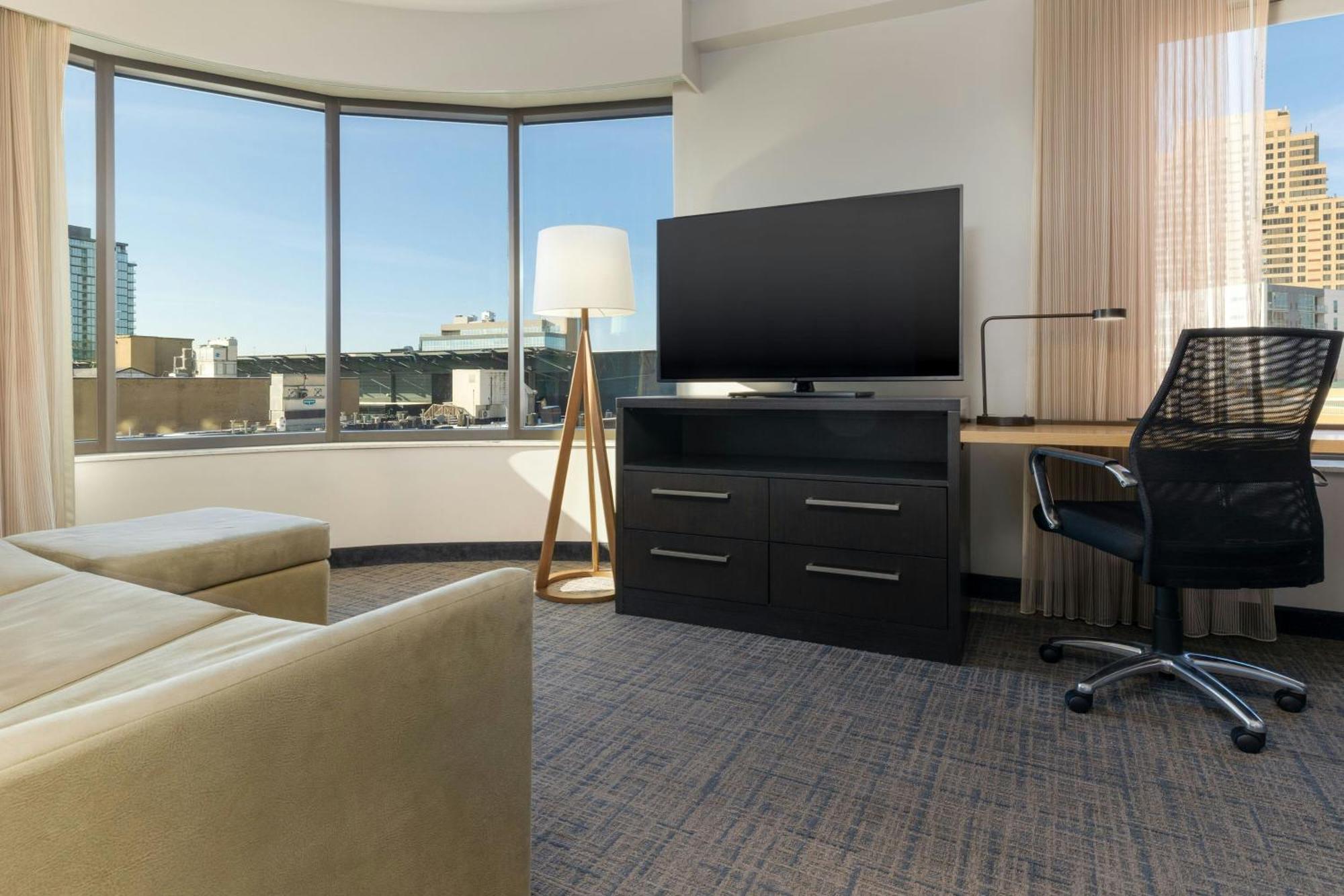 Residence Inn By Marriott Grand Rapids Downtown Екстериор снимка